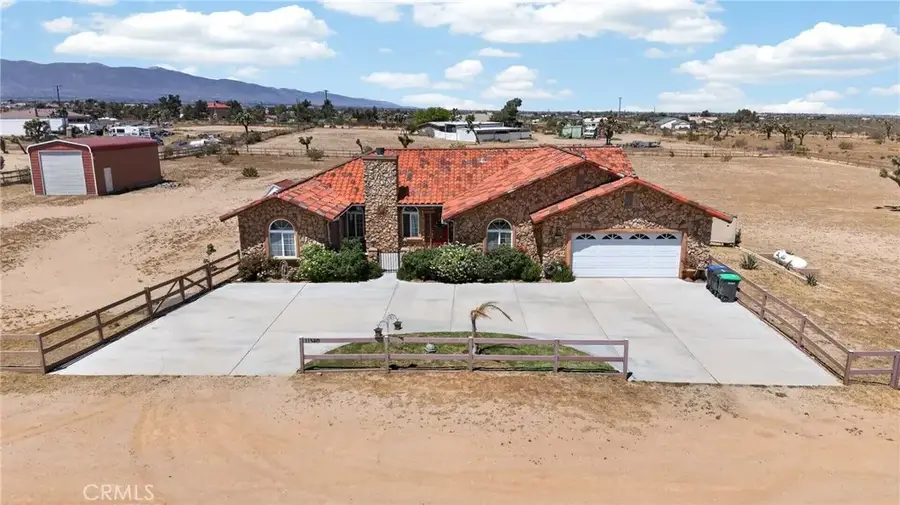11380 Rochester, Phelan, CA 92371 - #2