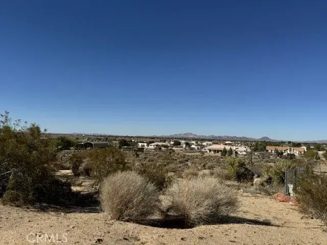 21866 Ocotillo, Apple Valley, CA 92308 - #2