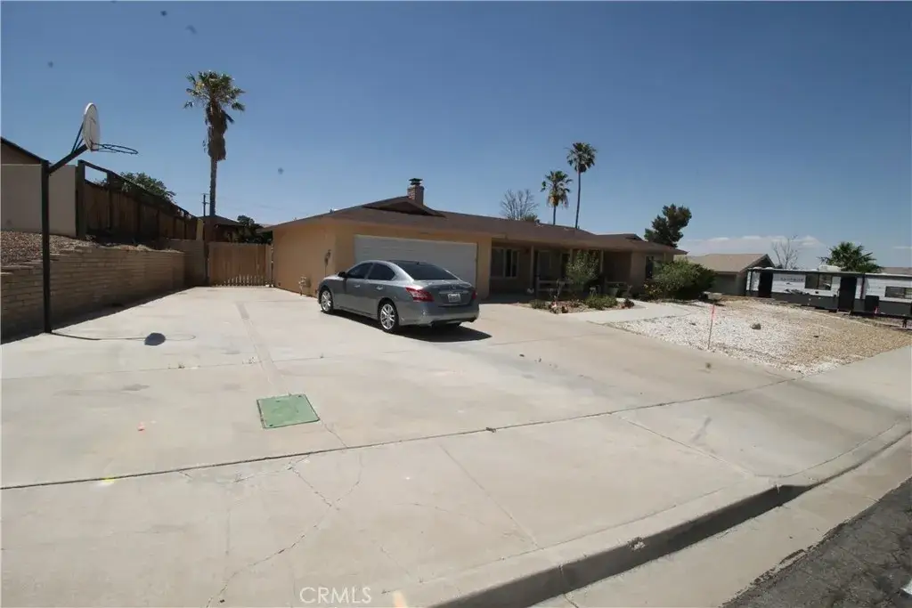 28 Barcelona Court, Barstow, CA 92311 - #1