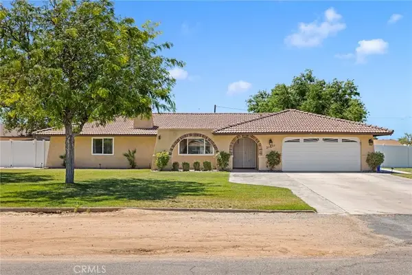 21671 Standing Rock, Apple Valley, CA 92307