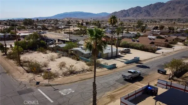 703 Sunnyslope, 29 Palms, CA 92277