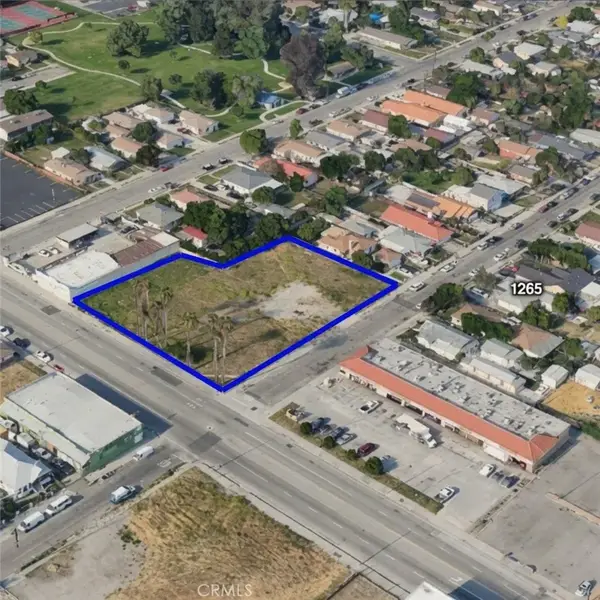 757 N Mount Vernon, San Bernardino, CA 92411