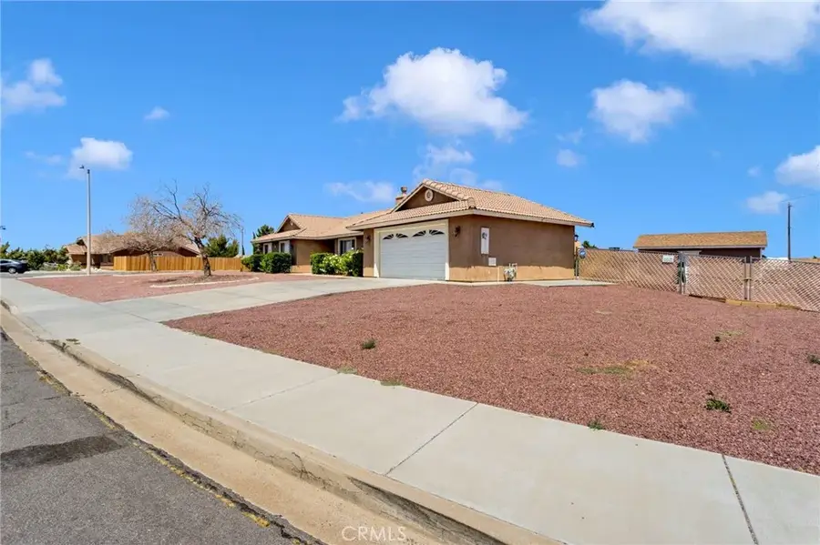13935 Apple Creek, Victorville, CA 92395 - #3