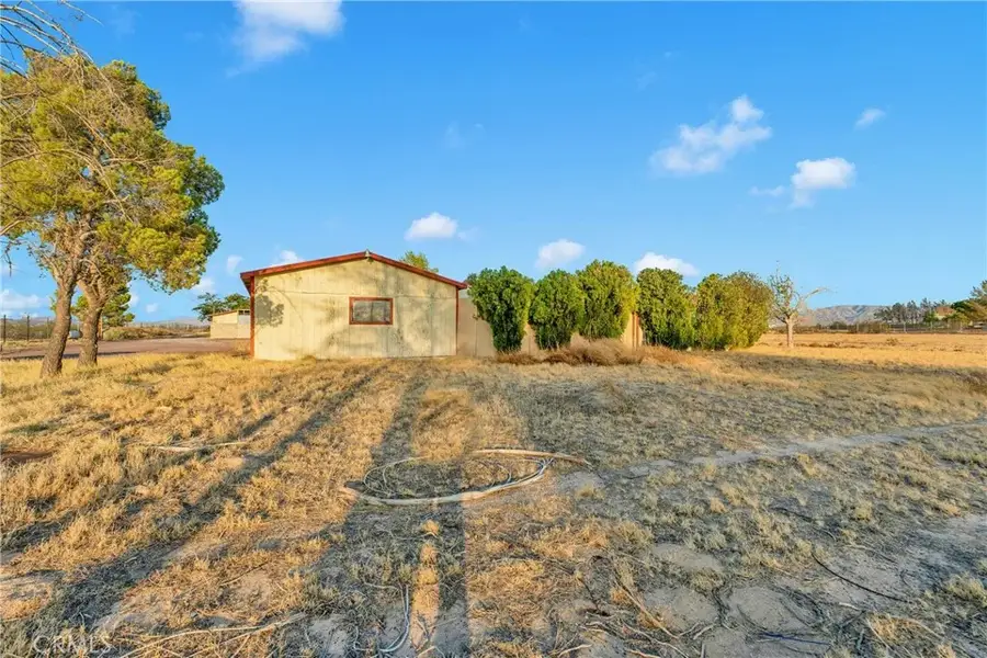 33445 Newberry, Newberry Springs, CA 92365 - #2