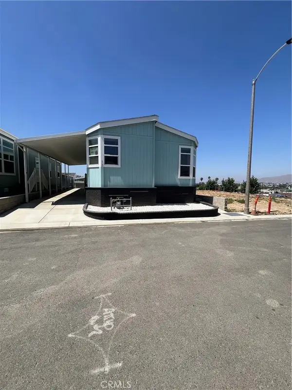 3444 Center #13, Riverside, CA 92501