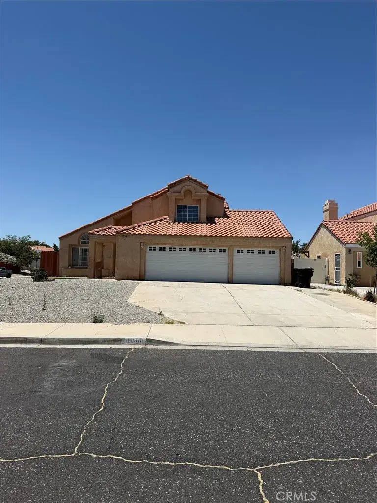 15268 San Jose, Victorville, CA 92394 - #3