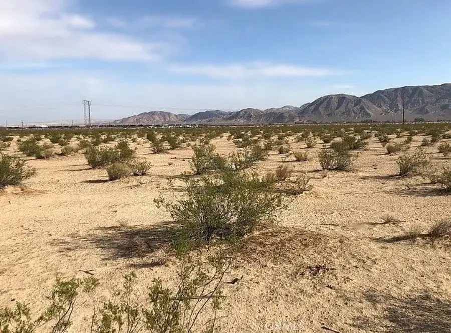 35251 Athletic Field, Barstow, CA 92398 - #3