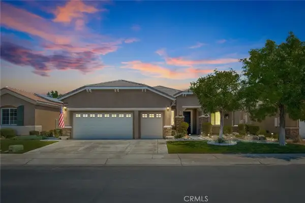 10817 Katepwa Street, Apple Valley, CA 92308