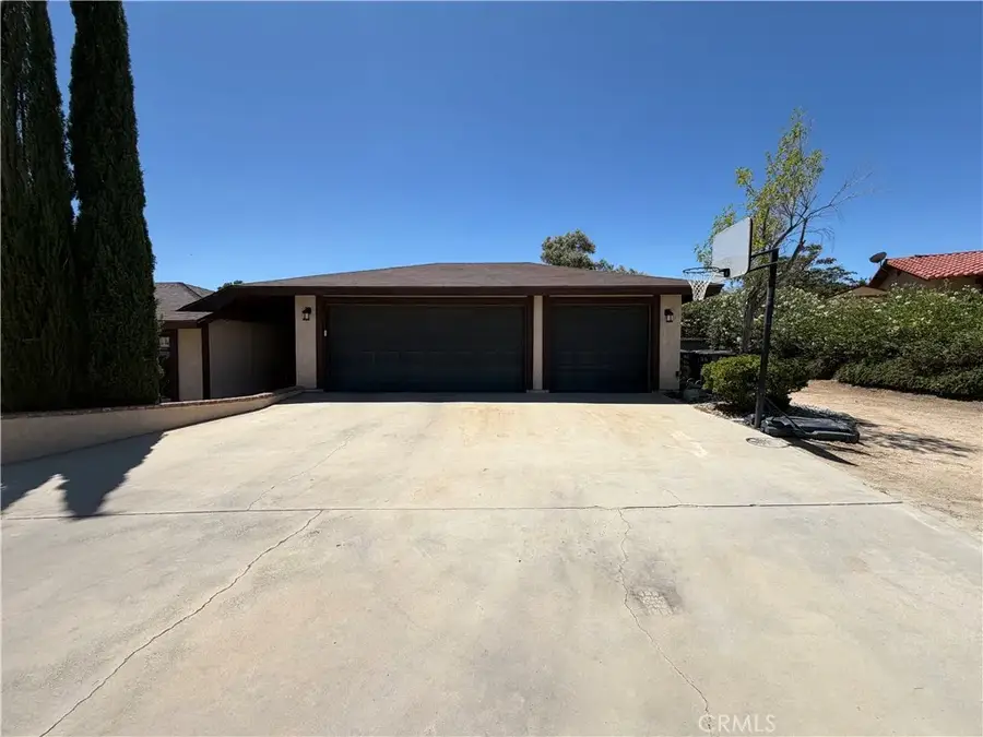 32038 Crystalaire, Llano, CA 93544 - #2
