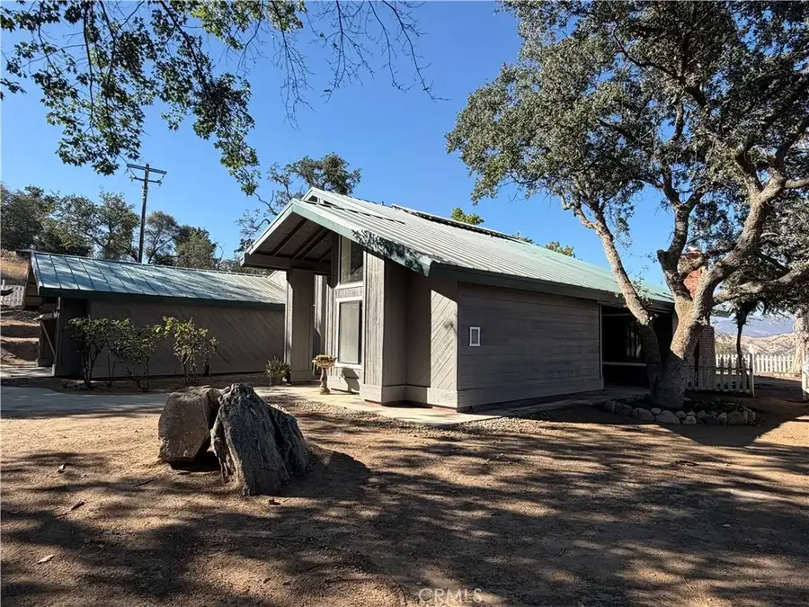 29642 Hart Oaks Drive, Keene, CA 93531 - #3