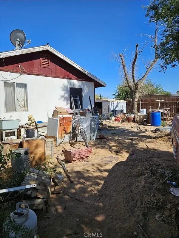 18652 Bellflower, Adelanto, CA 92301