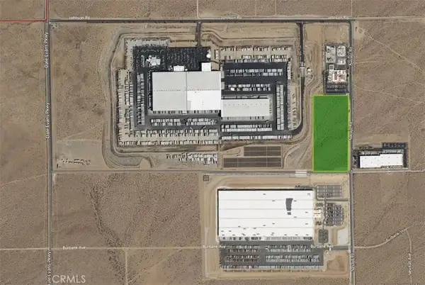1 Navajo, Apple Valley, CA 92307