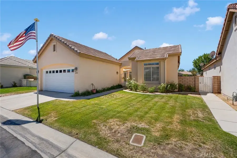 19591 Rolling Green, Apple Valley, CA 92308 - #3