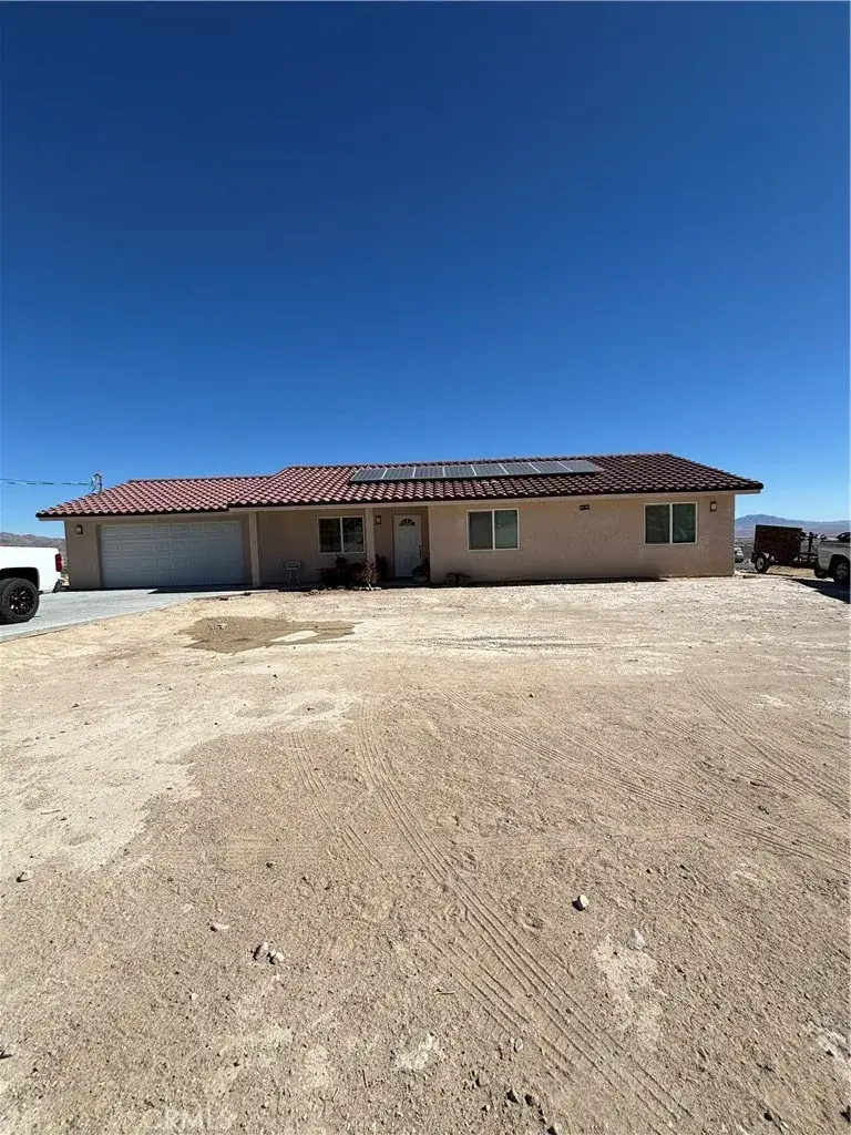 32206 Sapphire Rd, Lucerne Valley, CA 92356 - #1