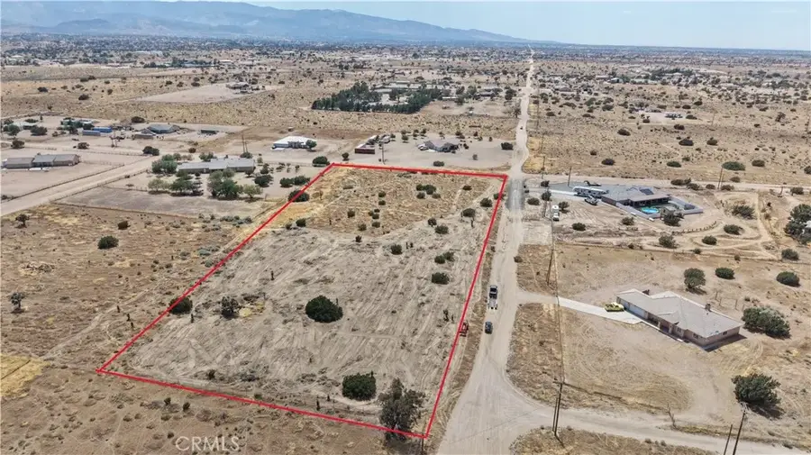 111 Smoke Tree, Phelan, CA 92371 - #3