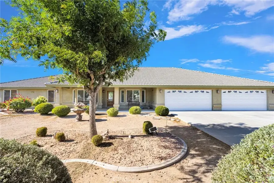 10525 Mono, Phelan, CA 92392 - #3