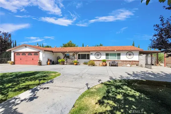 9906 Lincoln Avenue, Hesperia, CA 92345