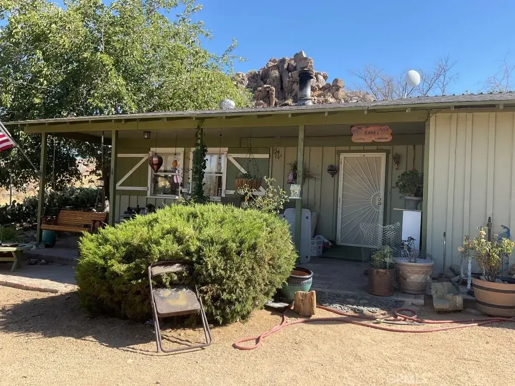 24335 Chuckawalla Road, Apple Valley, CA 92307 - #1