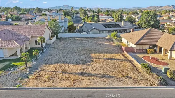 17780 Pebble Beach, Victorville, CA 92395
