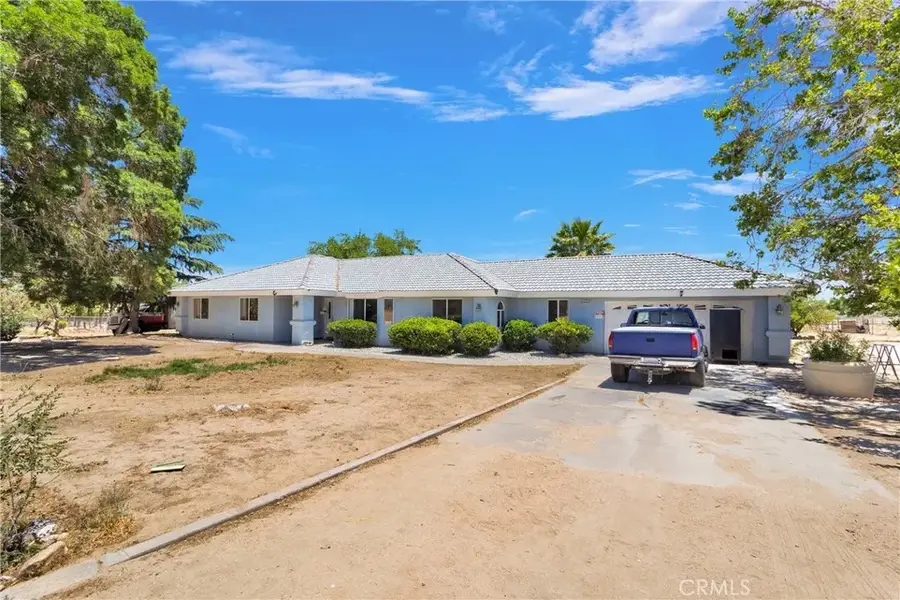 10325 Sheep Creek Rd, Phelan, CA 92371 - #2