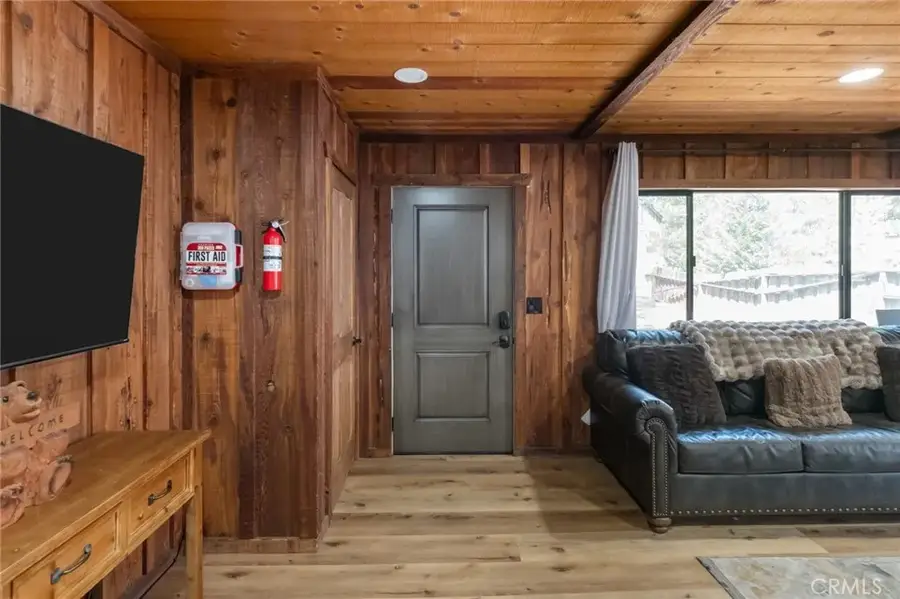 397 Wabash Lane, Sugarloaf, CA 92386 - #3