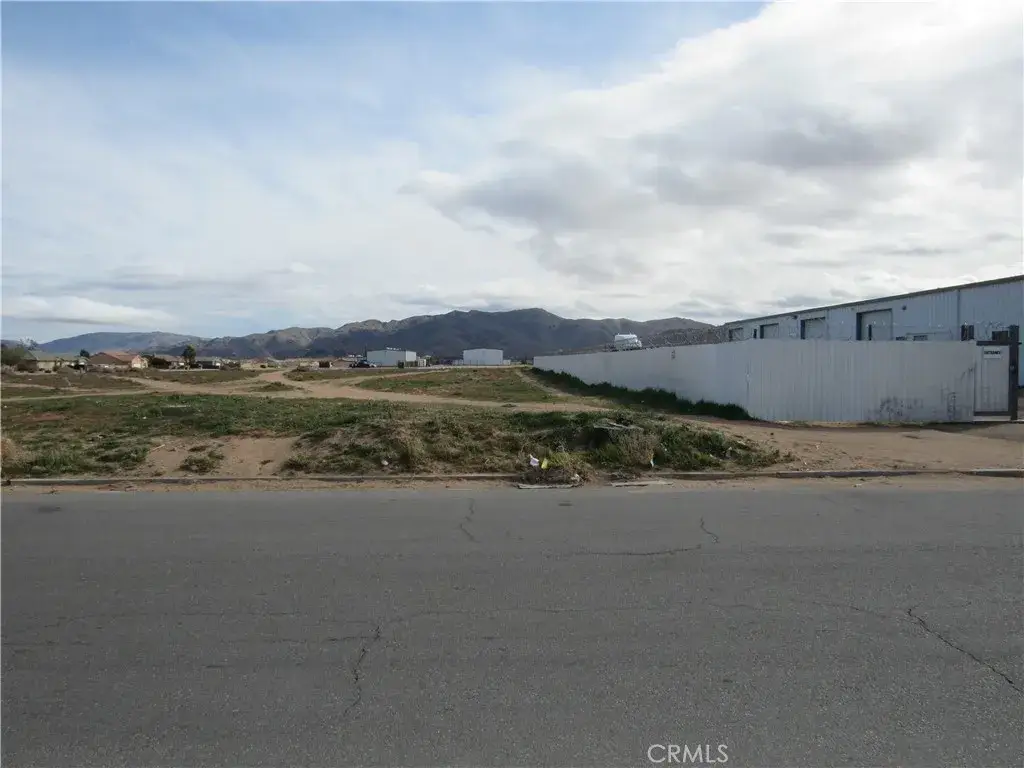0 Pioneer, Apple Valley, CA 92307 - #1