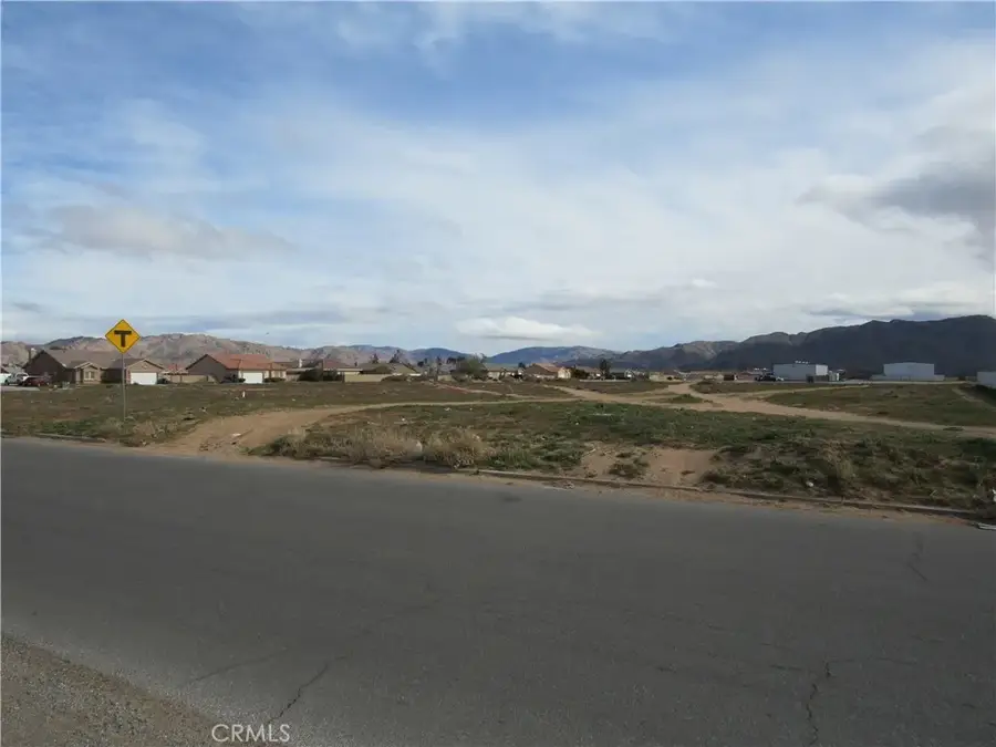 0 Pioneer, Apple Valley, CA 92307 - #3