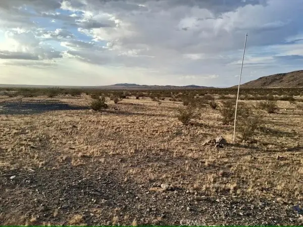 0 Mustang Trail. 042020210, Helendale, CA 92342
