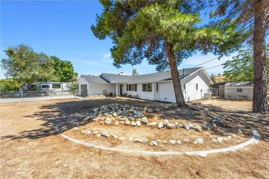 17405 Adobe, Hesperia, CA 92345 - #3