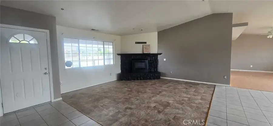 31186 Stanley, Lucerne Valley, CA 92356 - #3