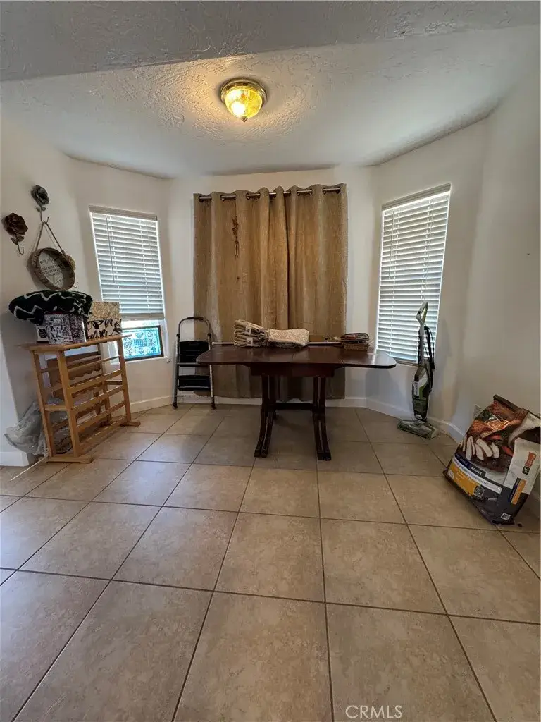 10575 Estrella, Apple Valley, CA 92308 - #2