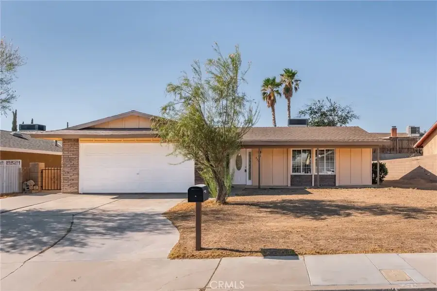 936 Windy, Barstow, CA 92311 - #2