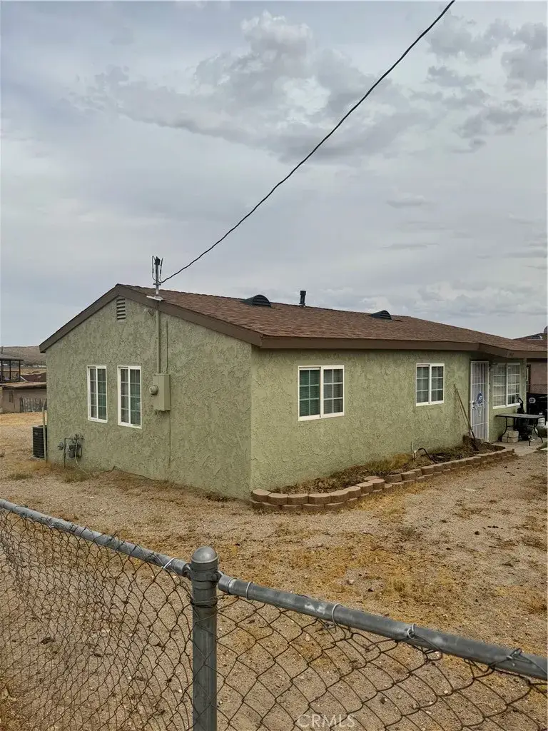 1407 Riverside, Barstow, CA 92311 - #2