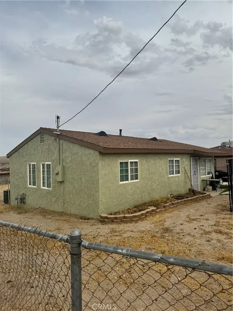 1407 Riverside, Barstow, CA 92311 - #3