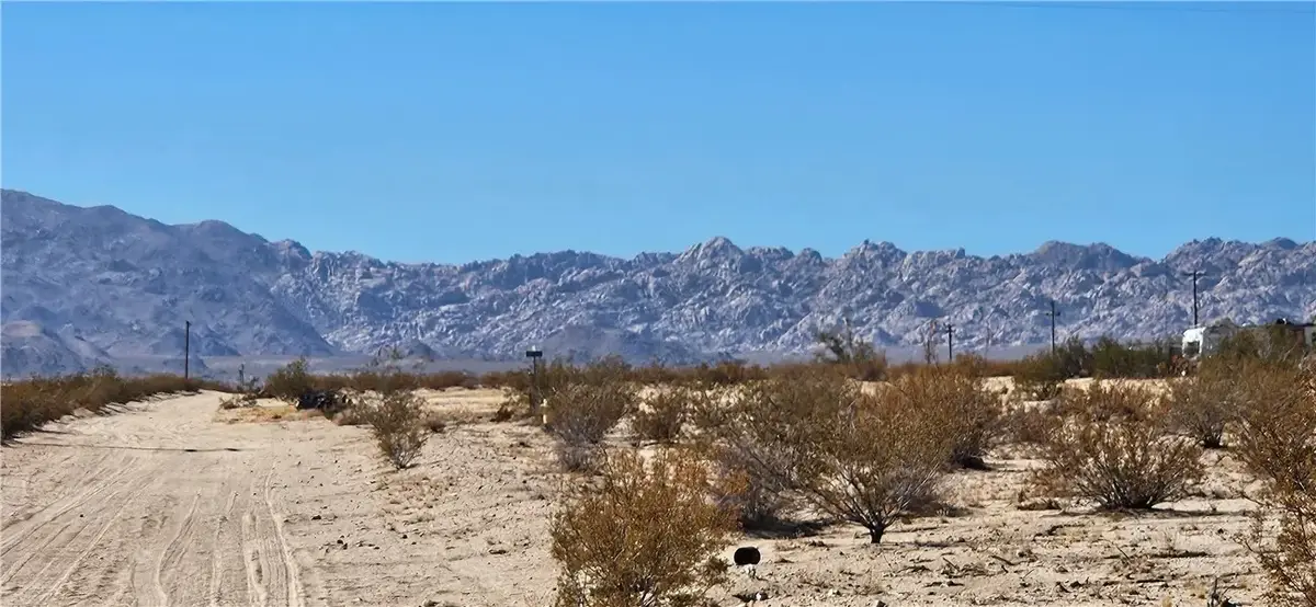 800 Breezy, Twentynine Palms, CA 92277 - #1