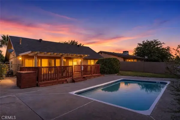 15560 Elmwood Drive, Victorville, CA 92395