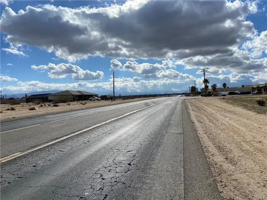 1 Hesperia, Hesperia, CA 92345 - #3