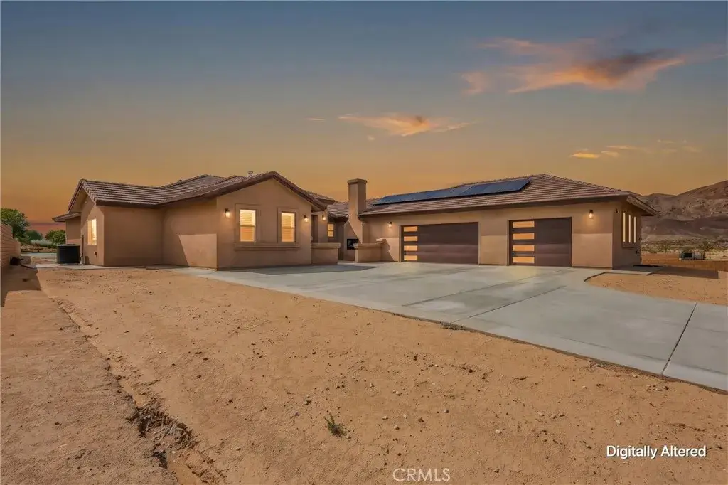 39581 Mountain View, Newberry Springs, CA 92365 - #1
