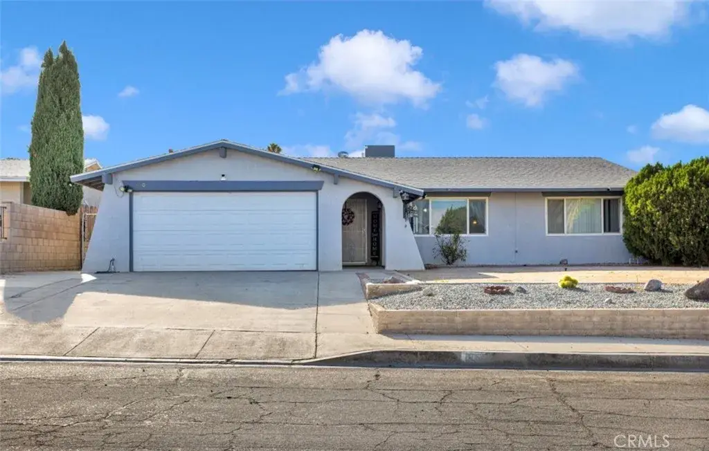 830 Cholla, Barstow, CA 92311 - #1
