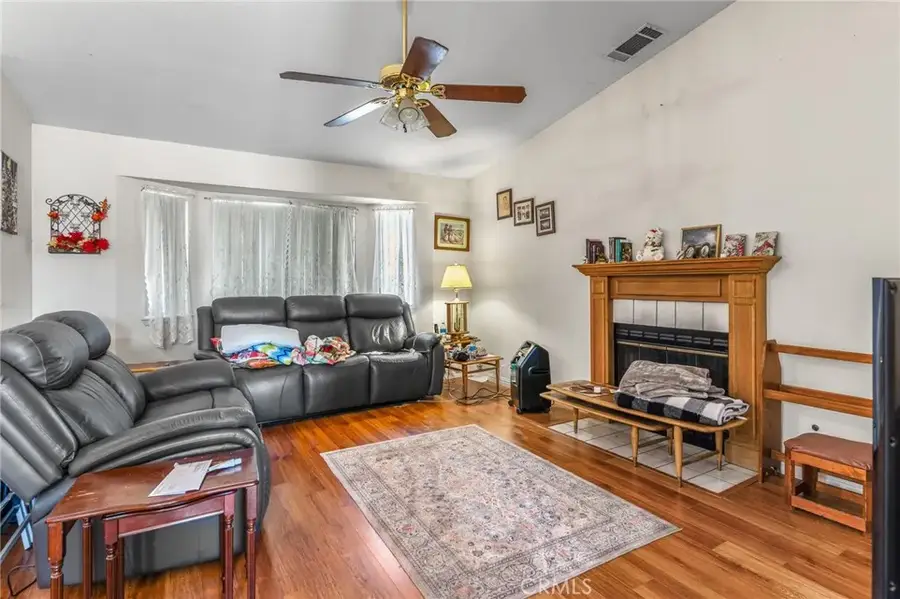 13177 Central, Apple Valley, CA 92308 - #3