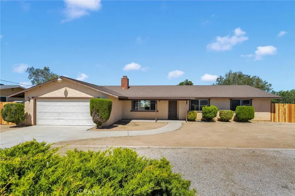 18256 Danbury, Hesperia, CA 92345 - #1