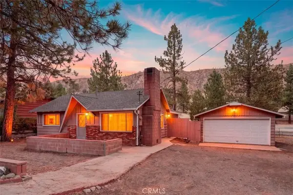 592 Mountain View, Wrightwood, CA 92397
