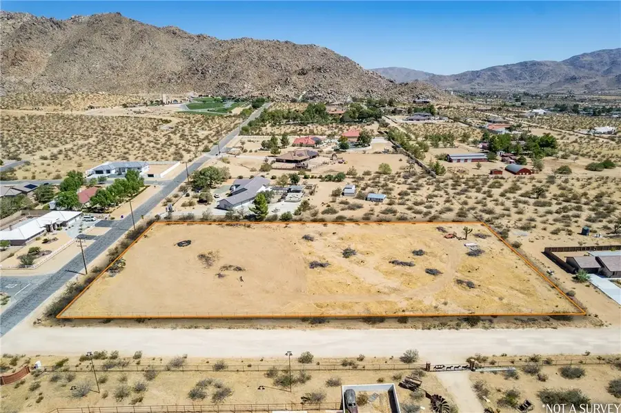 23595 Waalew, Apple Valley, CA 92307 - #2