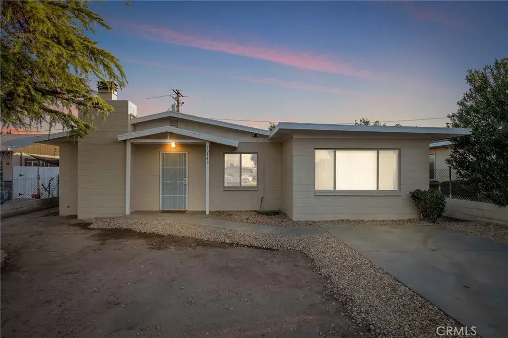 16445 Live Oak, Hesperia, CA 92345 - #1