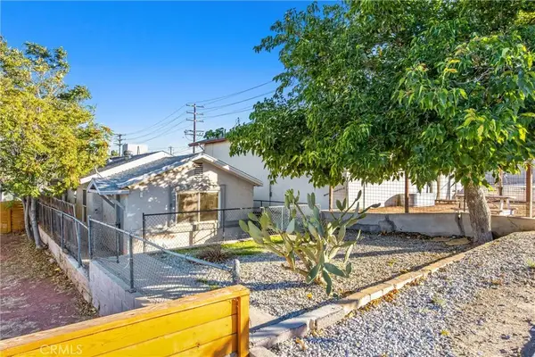 15557 5th Street, Victorville, CA 92395