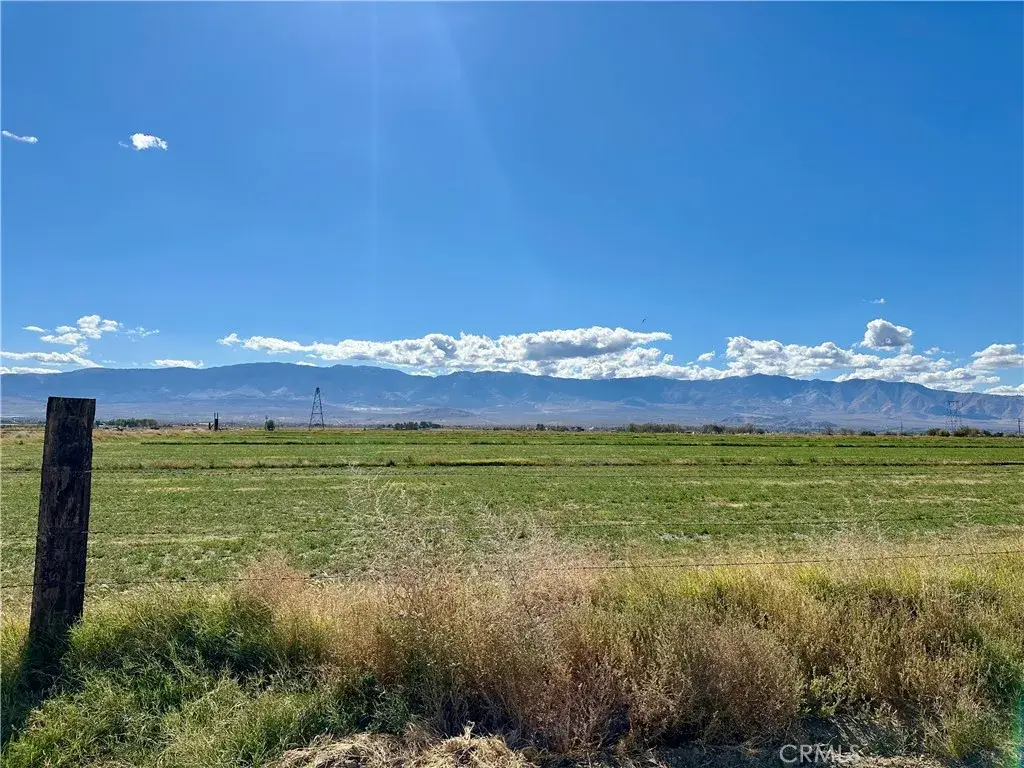 34770 Cambria, Lucerne Valley, CA 92356 - #1