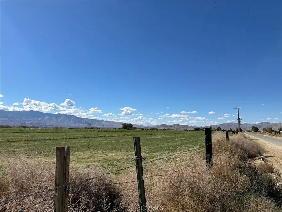 34770 Cambria, Lucerne Valley, CA 92356 - #2