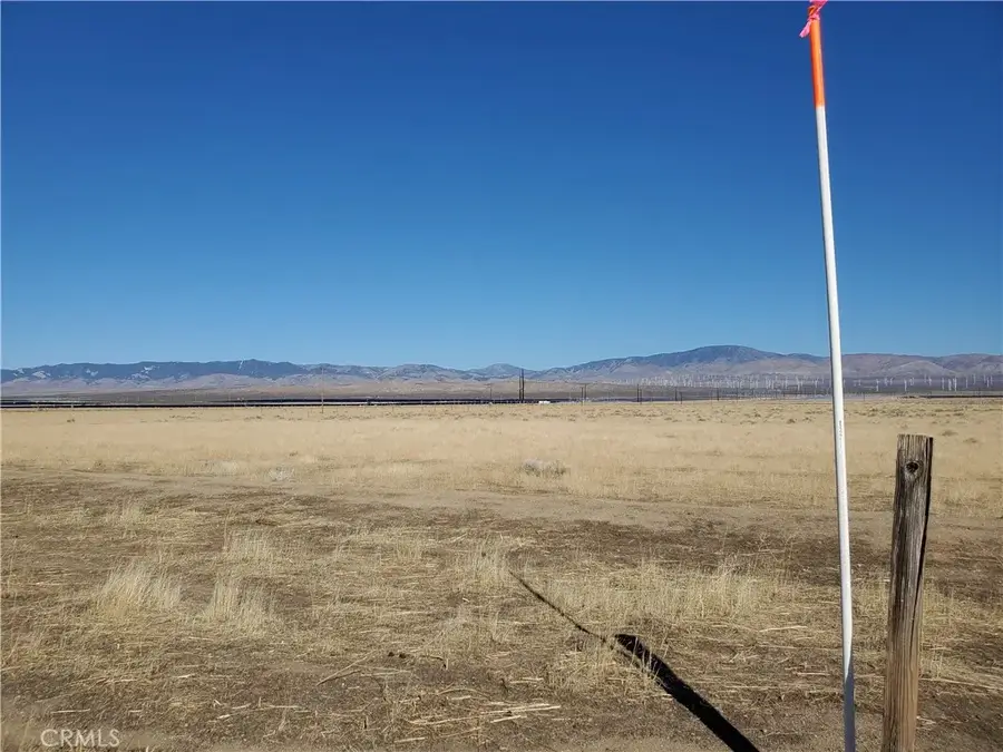 2 168th West, Lancaster, CA 93536 - #2