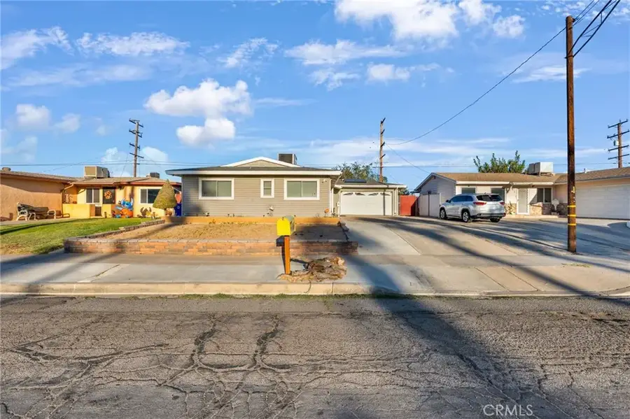 661 Stevens, Barstow, CA 92311 - #3
