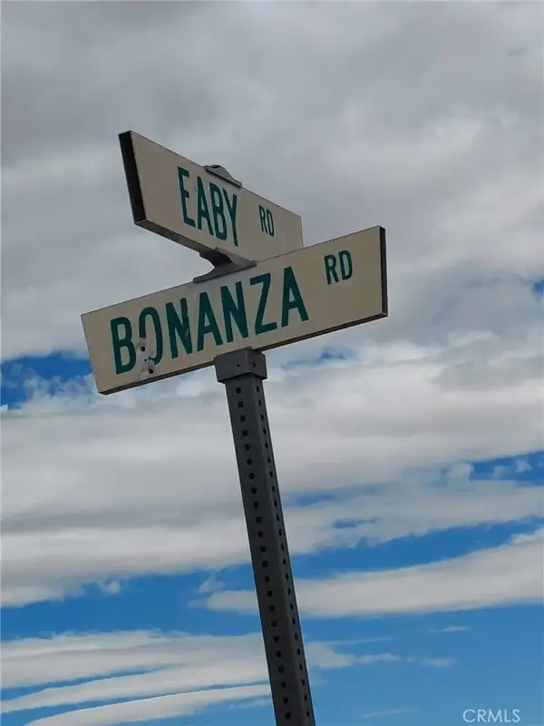 33 Eaby, Phelan, CA 92371